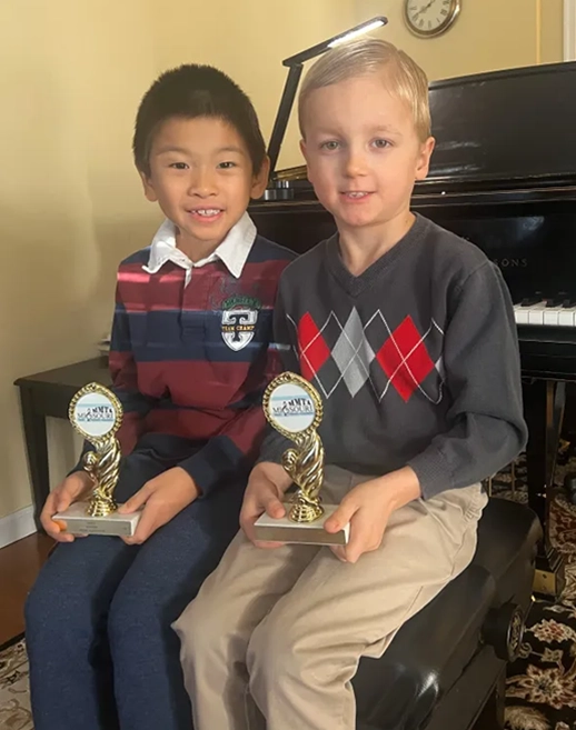 Thomas Brinton and Nathaiel Chiu, Winners: MMTA piano duet, Grade 1-3, Helen Chiu, teacher